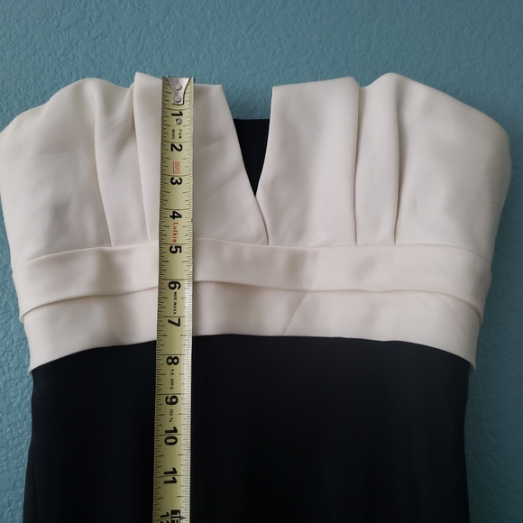 Badgley Mischka Evening Gown - Picture 2 of 7